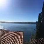 アパート Seaview ヤドラニヴォ